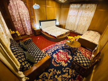 Family Getaway 4 Days srinagar Trip Package