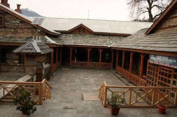 Family Getaway 2 Days 1 Night MANALI Holiday Package