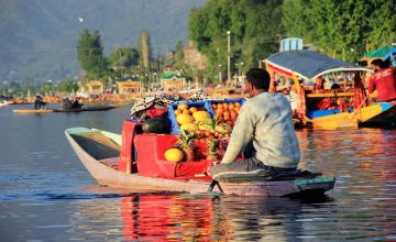 Kashmir package With Houseboat