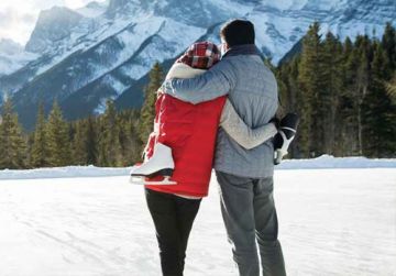 Ecstatic 4 Days 3 Nights Srinagar Tour Package by EMEC Holidays Honeymoon offer