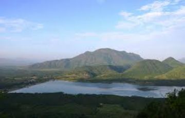 2 Days Kodaikanal Trip Package on easy Emi.