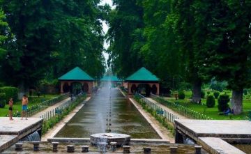 4N 5 Days Kashmir Vacation Package