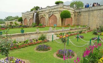 Ecstatic 4 Days 3 Nights Srinagar Tour Package by Explosure holidays tour and travel