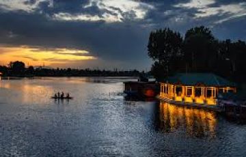 5 Days Srinagar  Tour Package