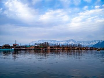 Ecstatic 4 Days 3 Nights Srinagar Tour Package by Barik Tour and Travels