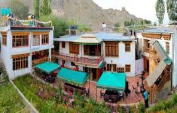 7 Days 6 Nights Nubra Rafting Holiday Package