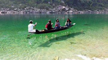 Beautiful 2 Days Guwahati to Shillong and Guwahati Romantic Tour Package