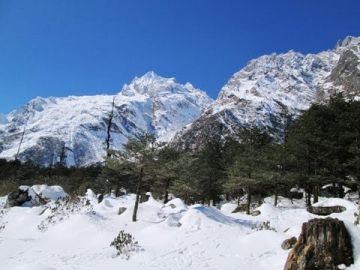 North Sikkim Tour - Lachen , Lachung , Zero Point ,Nathula Pass , Gangtok