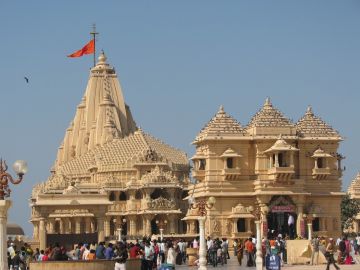 4 Days 3 Nights Guj Holiday Package