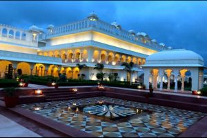 5 Days 4 Nights Golden Triangle Tour by Discover India Journey