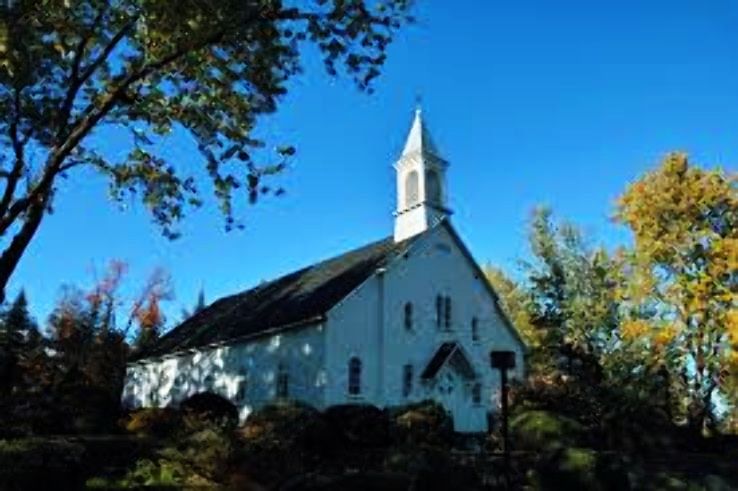 Notre Dame du Lac Trip Packages