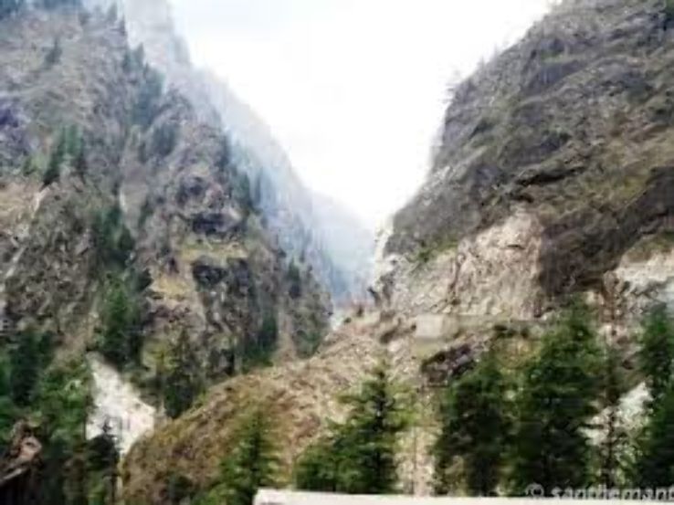 Malana Dam Trip Packages