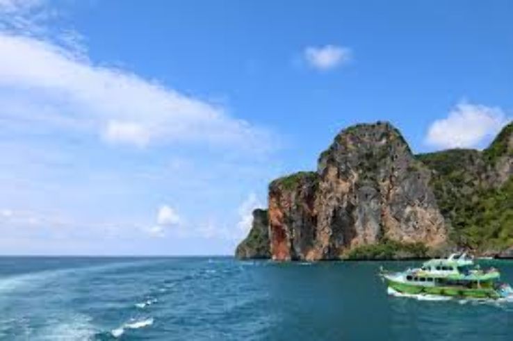 Thailand Tour Place | Best Tourist Place to visit in Thailand | HelloTravel