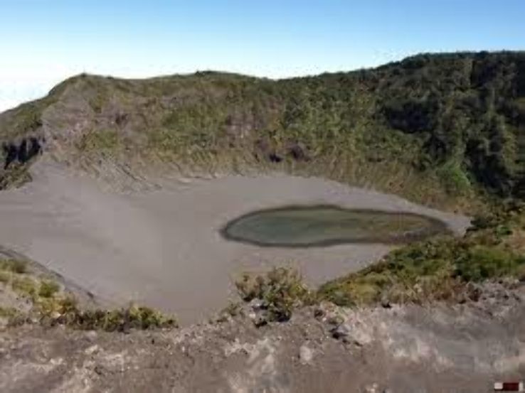 Irazu Volcano Trip Packages