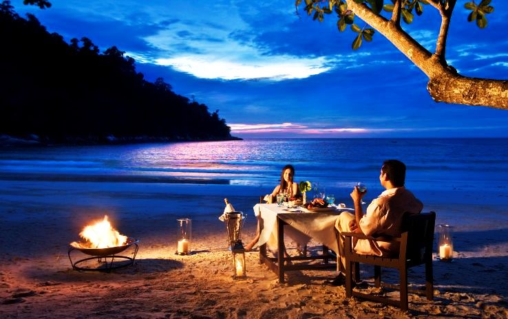 5 Best Honeymoon Destinations For 40K-60K Budget - Hello Travel Buzz