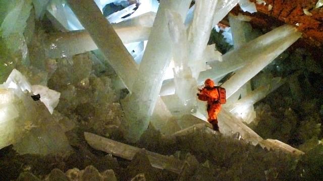 6 Glassy Crystalline Places and Sites In The World - Hello Travel Buzz