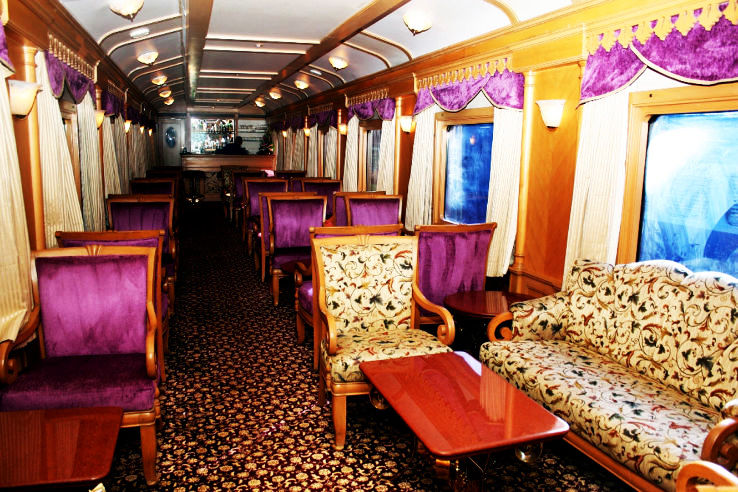 Luxury Trains Of India - Hello Travel Buzz