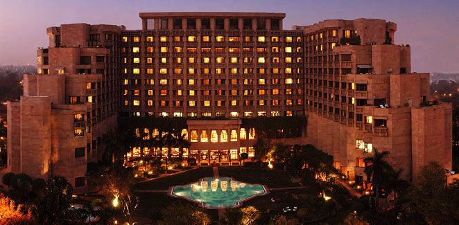 5 Best Rated Business Hotels In Delhi - Hello Travel Buzz