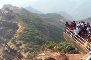 40% Instant Discount Special Offer for Booking on Affordable Mahabaleshwar 2N / 3D Trip @4999 INR with From Ex-Mumbai/Pune With Best Services