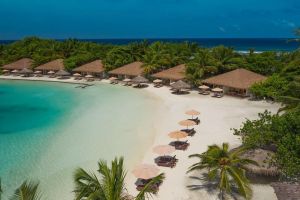 5 Days 4 Nights Cinnamon Dhonveli Tour Package by Zaha Travels