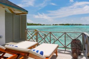 5 Days 4 Nights Cinnamon Dhonveli Tour Package by Zaha Travels