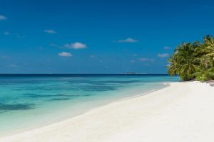 4 Days 3 Nights Bandos Maldives Tour Package by Zaha Travels