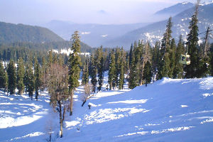 4 Days 3 Nights Gulmarg Tour Package by NORTH STAR TRAVEL WORLD