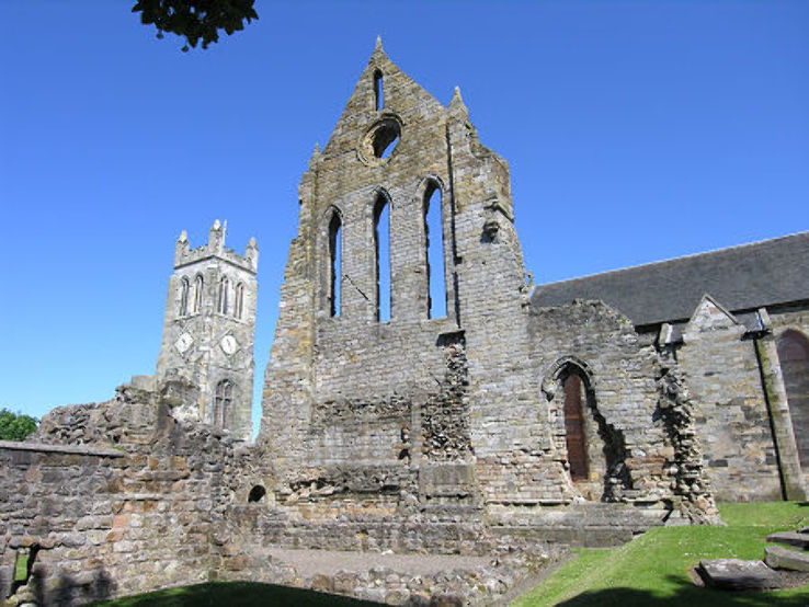 Kilwinning Abbey Trip Packages