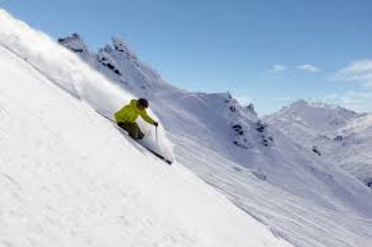 Treble Cone Ski Area Trip Packages