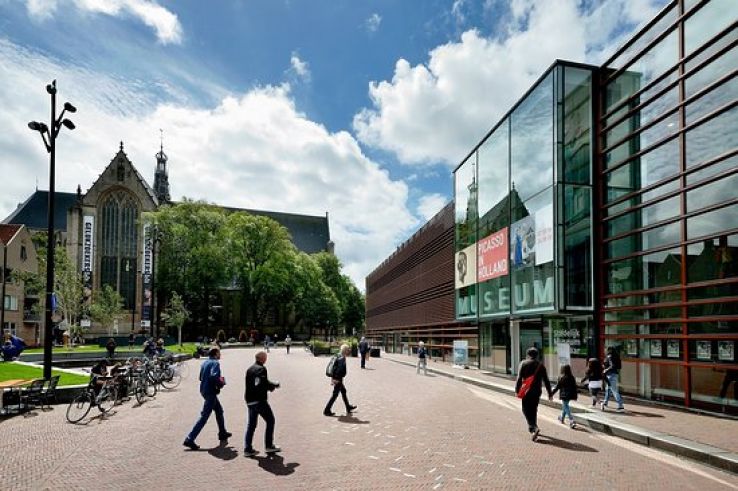 Stedelijk Museum Alkmaar Trip Packages