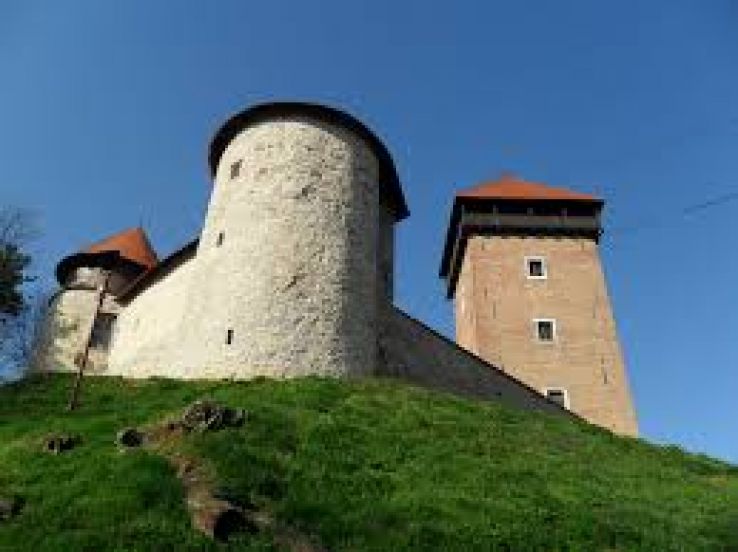 Dubovac Castle Trip Packages