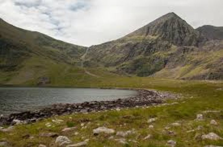 Carrauntoohil Trip Packages