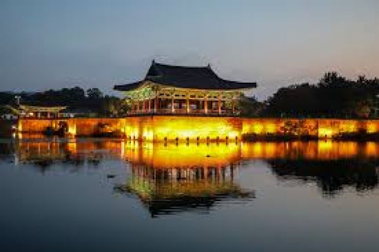 Donggung Palace and Wolji Pond Trip Packages