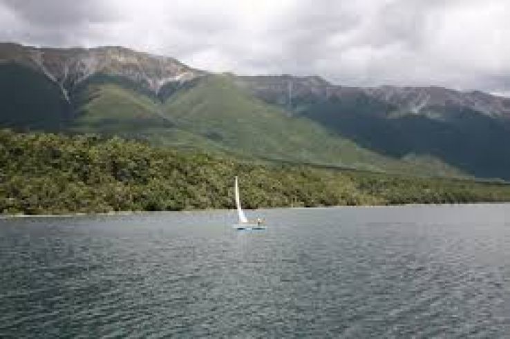 Lake Rotoiti Trip Packages