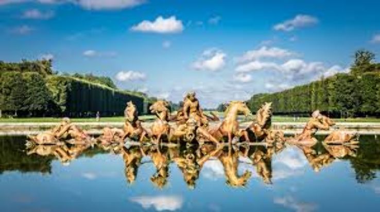 Fountains of Versailles Trip Packages