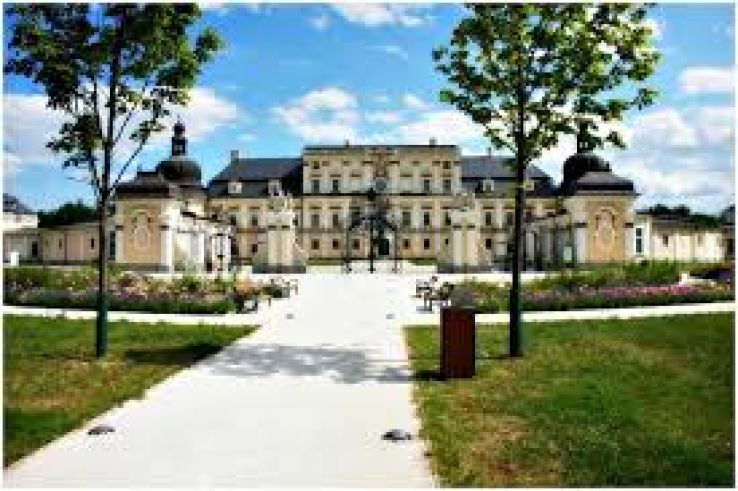 L Huillier Coburg Palace Trip Packages