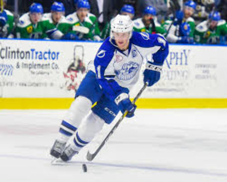 Syracuse Crunch Hockey Trip Packages