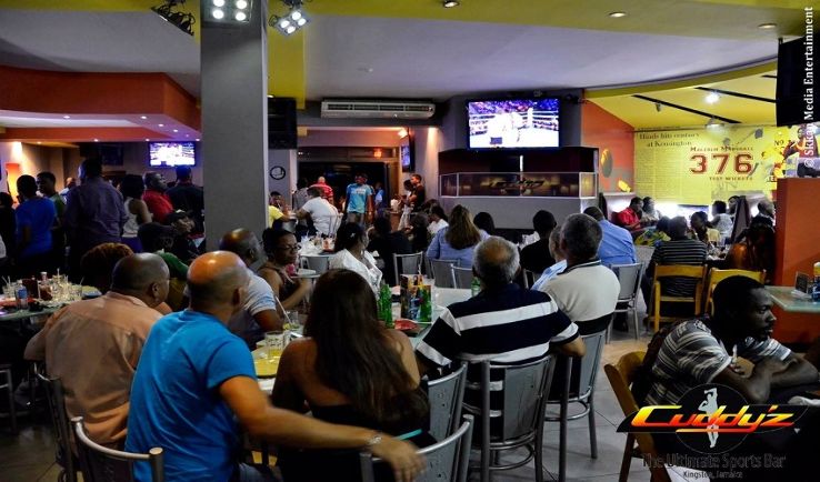 Cuddy z Sports Bar Trip Packages