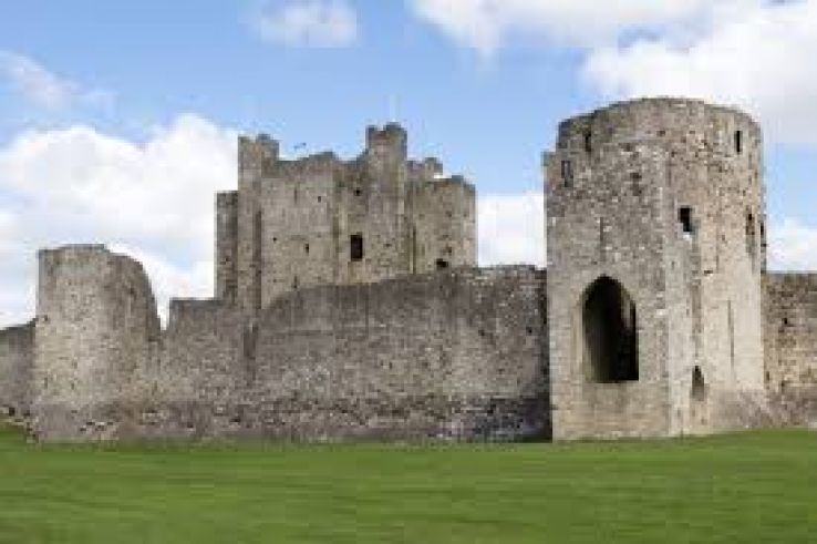 Trim Castle Trip Packages