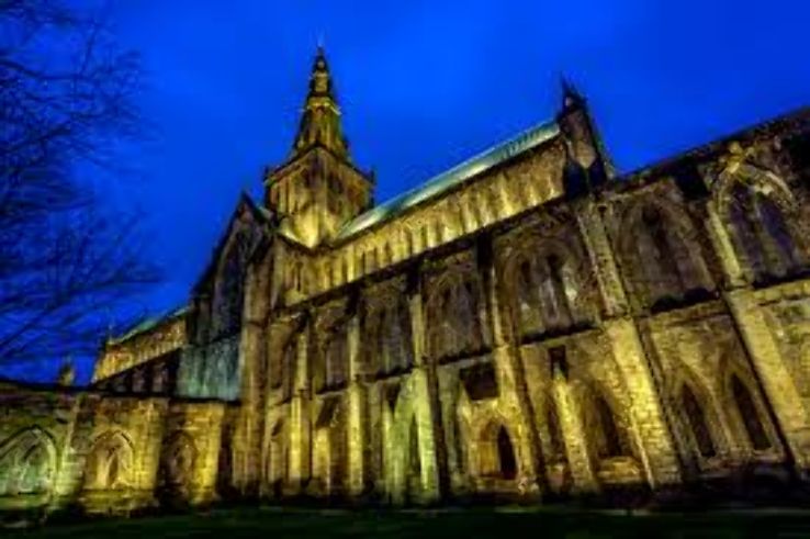Glasgow Cathedral Trip Packages