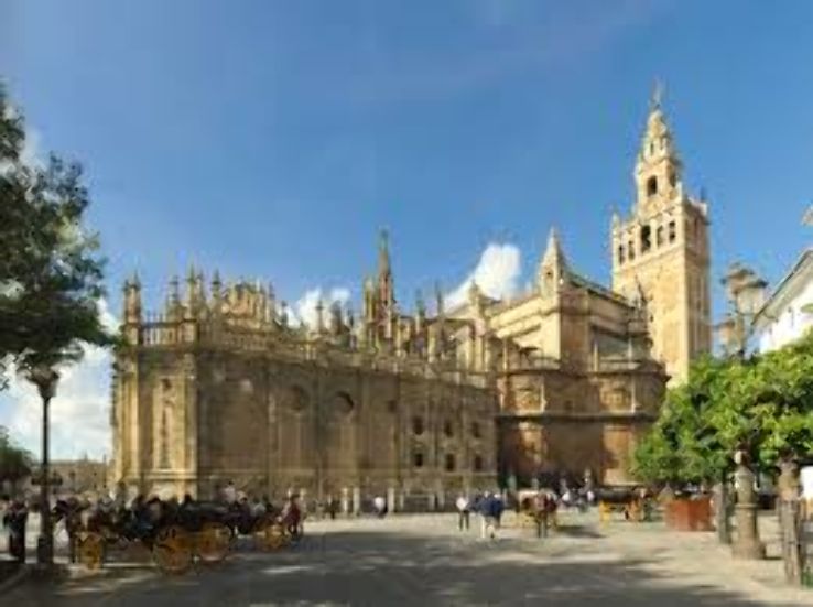 Catedral de Sevilla and La Giralda  Trip Packages