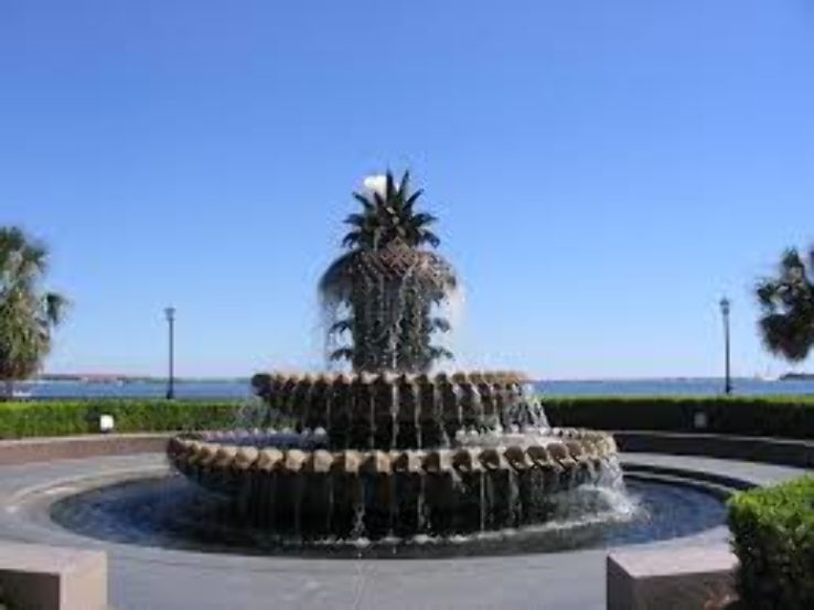 Waterfront Park Trip Packages