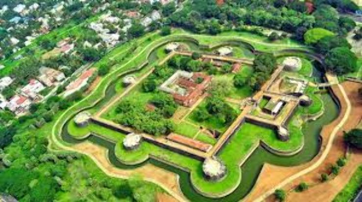 Memorable 3 Days 2 Nights Palakkad and Delhi Holiday Package