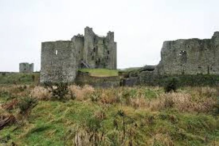 Trim Castle Trip Packages