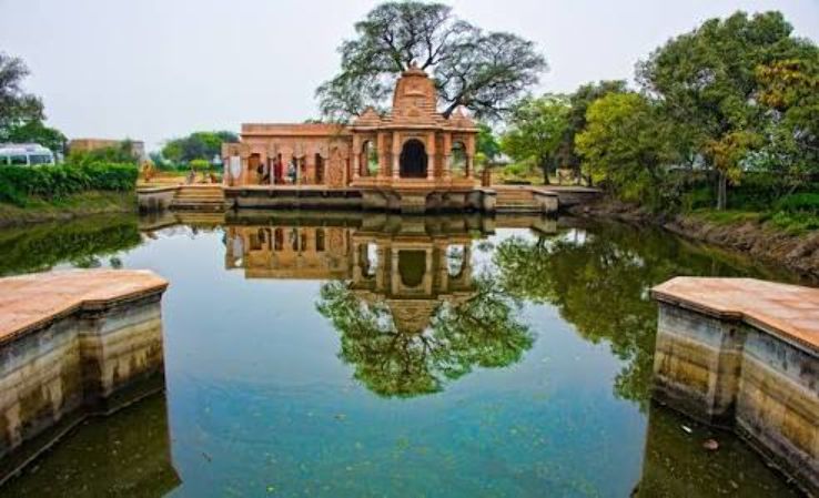 Shri Vrinda Kund Trip Packages