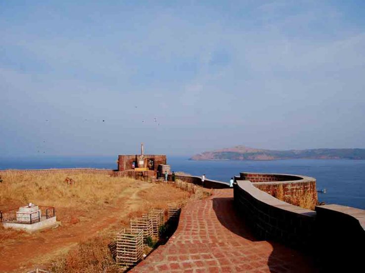 tours and travels ratnagiri