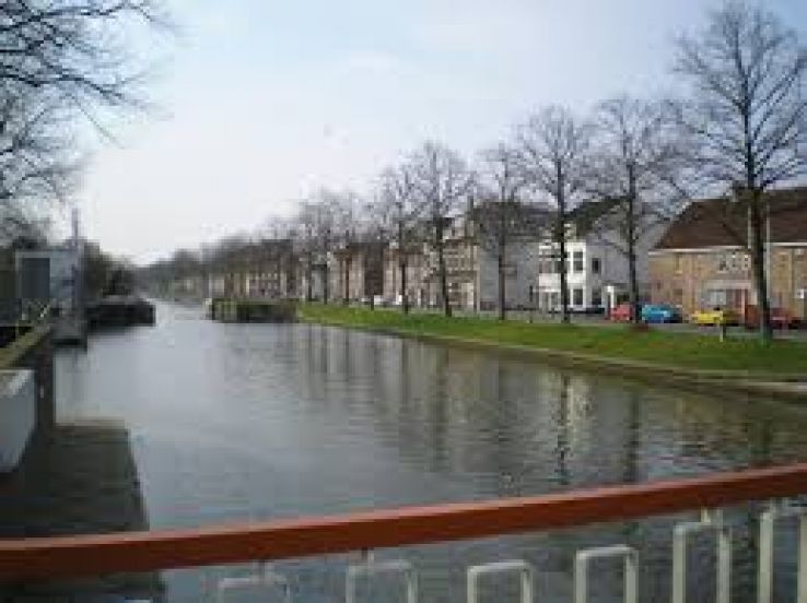 Vaartse Rijn Trip Packages