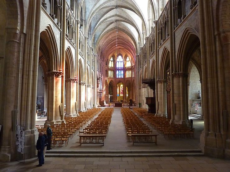 Nevers Cathedral Trip Packages