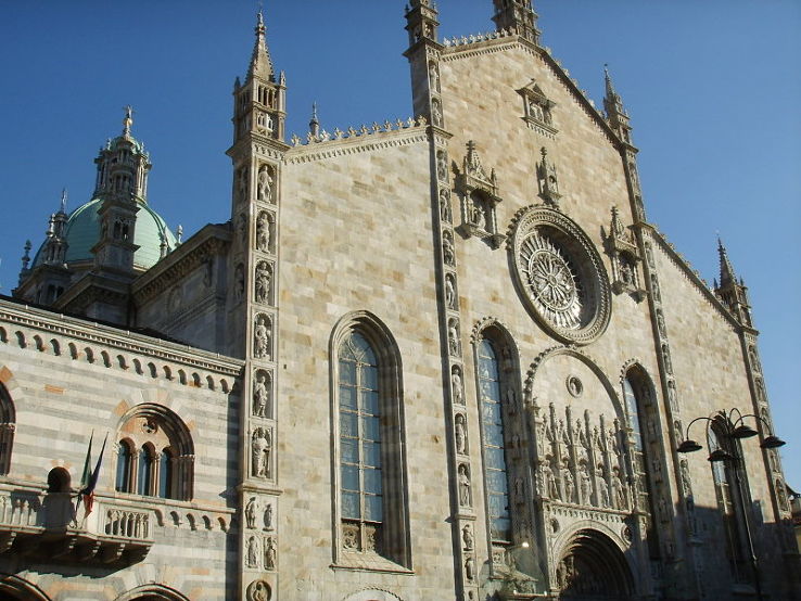 Duomo of Como Trip Packages