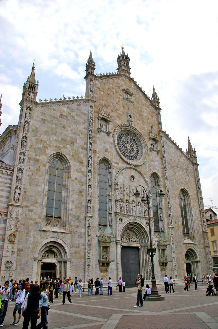 Duomo of Como Trip Packages